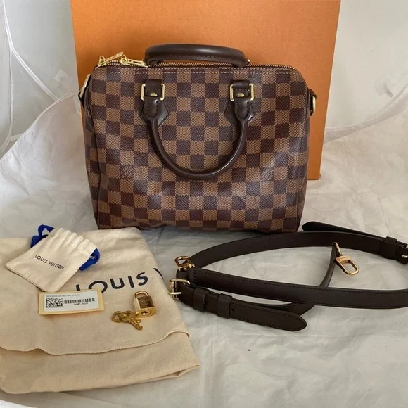 LOUIS Vuitton Speedy 25 Bandouliere